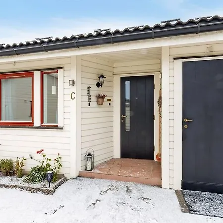 Apartmán Cozy And Central Near Oslo Gardermoen Airport